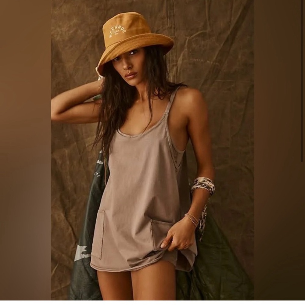 NWOT Free people Hot shot mini